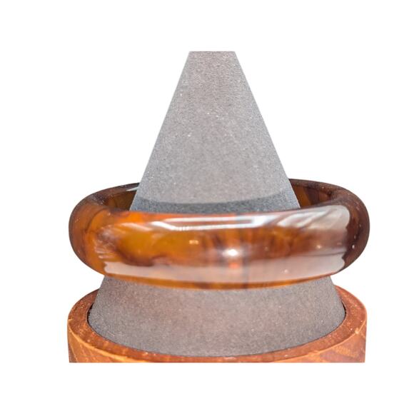 Vintage Rootbeer Bakelite Oval Bangle Bracelet - Picture 4 of 6